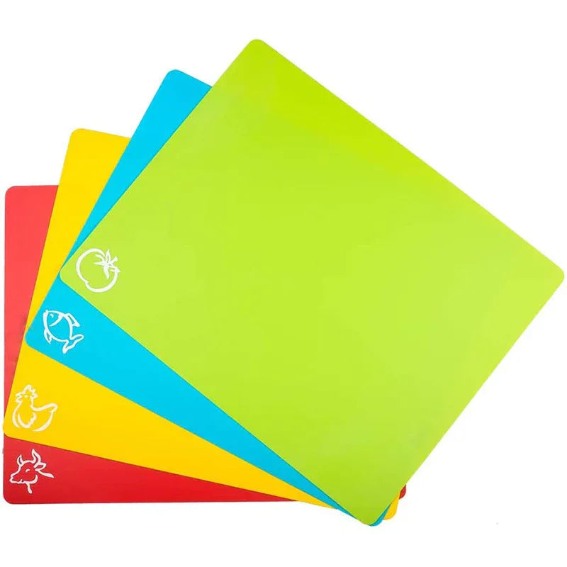 PP Plastic Environmentally Friendly Food Graded 4PCS Cutting Board Set