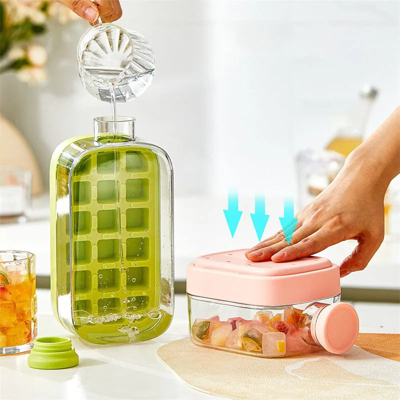 Ice Cube Tray With Straw