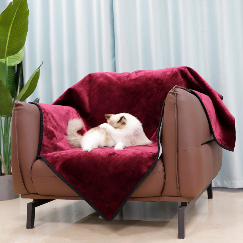 Soft and comfortable Sherpa blanket for couch bed