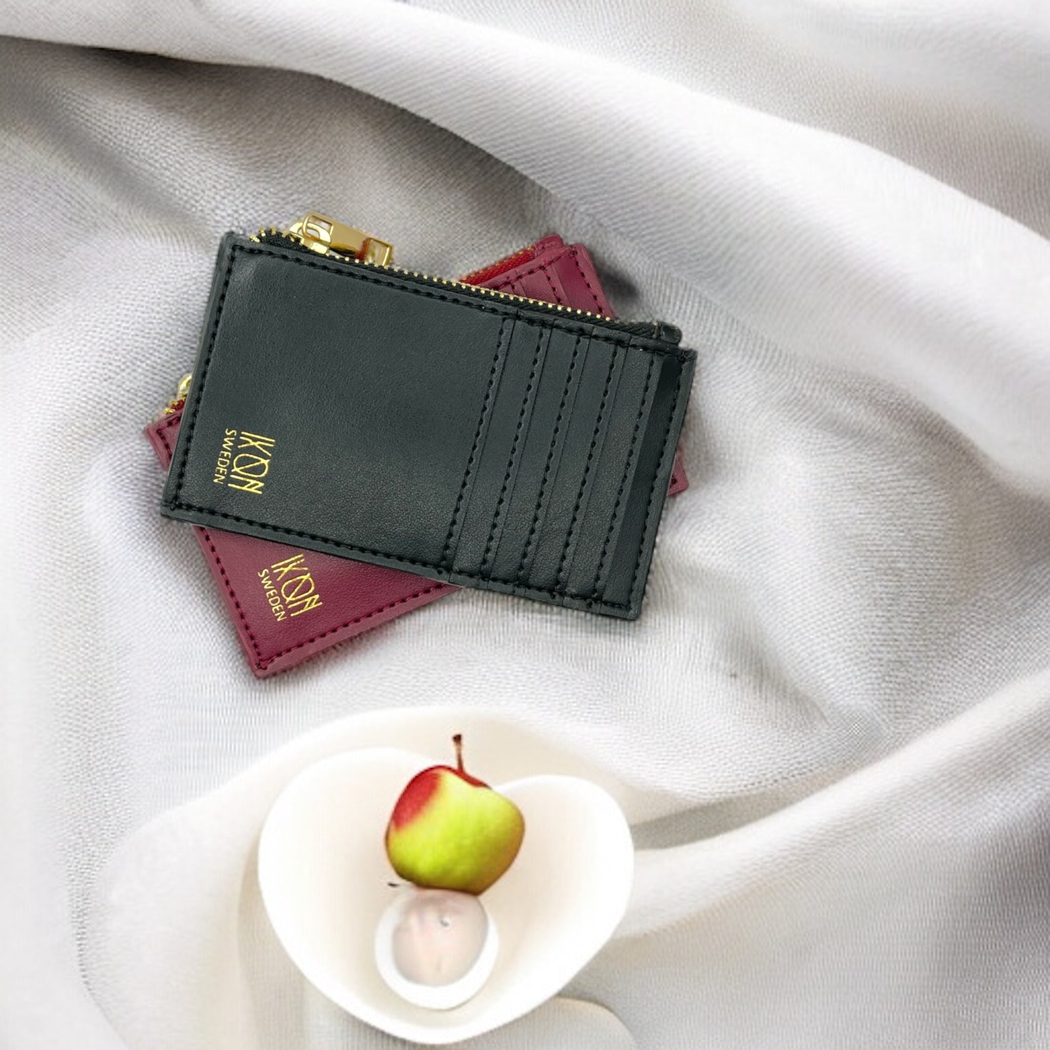 Zipper Card Holder