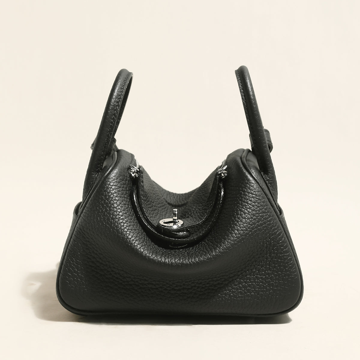 Solano Leather Shoulder bag