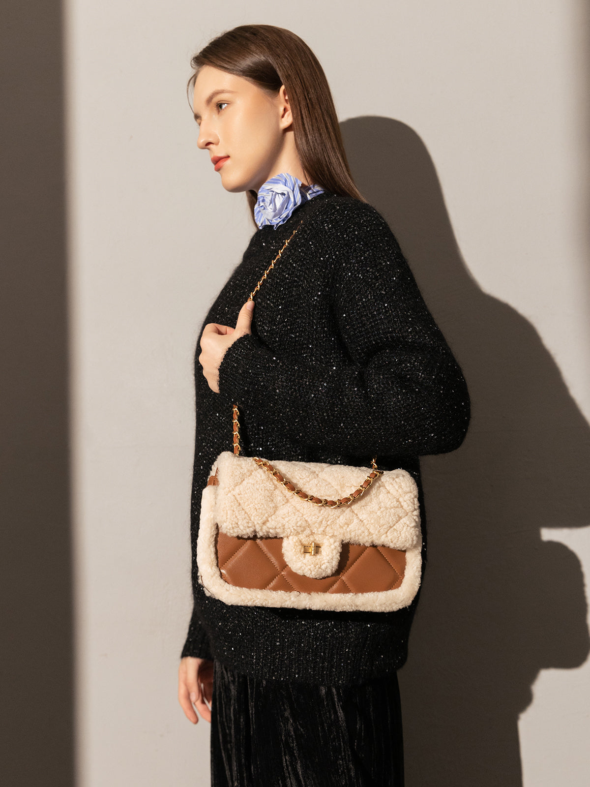 Winterthur Glam Shoulder Bag