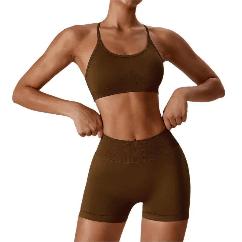 Women's Seamless Open Back Sports Bra & Gym Shorts Quick-Drying Close Fit Gym Clothing Set